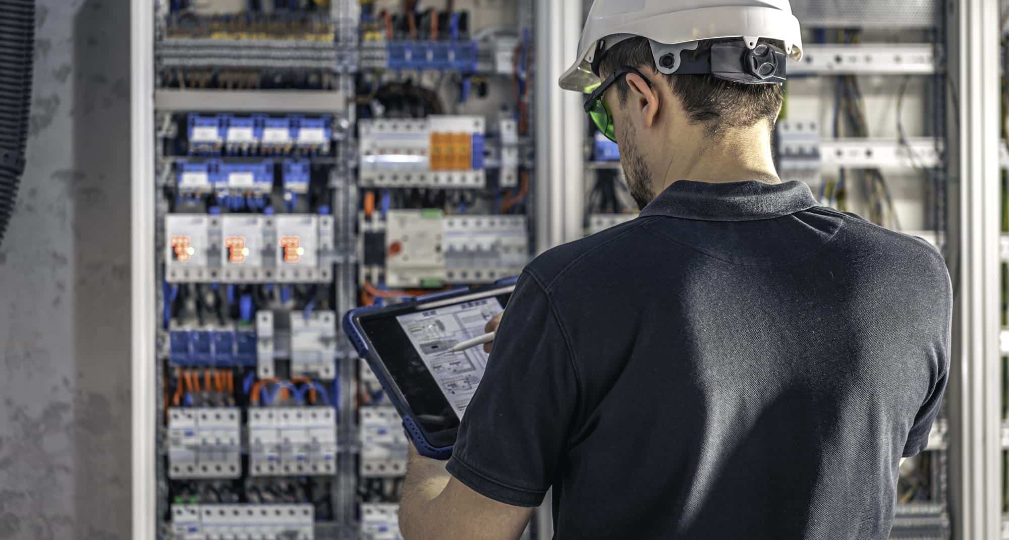 Electromechanical Equipment Installation and Maintenance